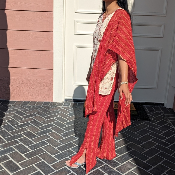 Red & Yellow Salwar Kameez in XS/S - Picture 2 of 5